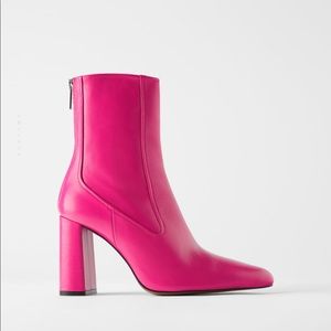 NEW pink Zara Ankle Boots